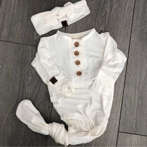 Knotted Gown with Matching Bow | 0-3M